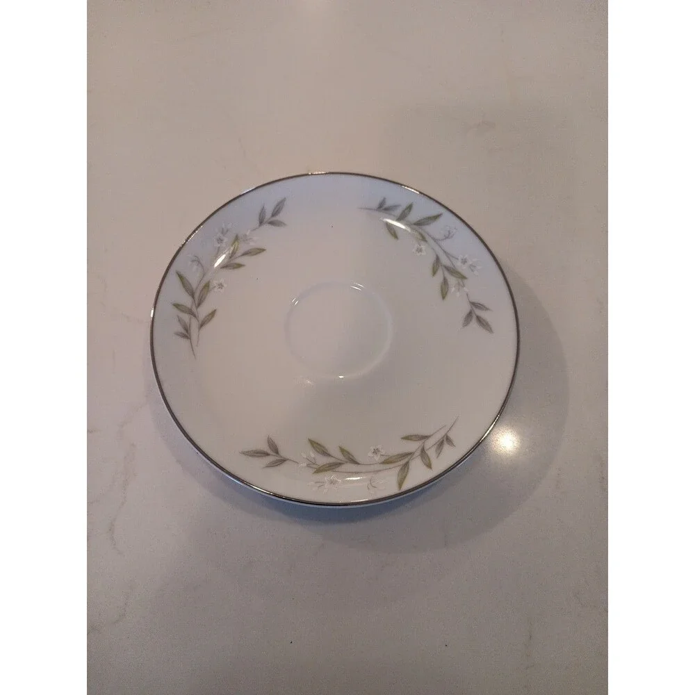 St. Regis #101 Fine China Saucer Plate Japan Vintage Discontinued Pattern